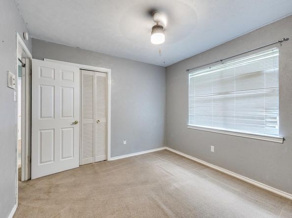 6801  Del Prado Avenue , Fort Worth Texas 76133