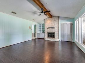 6801  Del Prado Avenue , Fort Worth Texas 76133