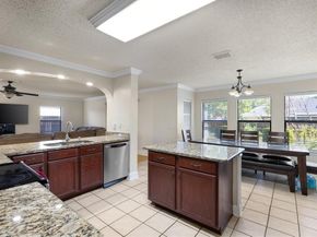 211  Menlo Park Drive , Arlington Texas 76002