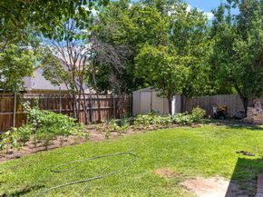 211  Menlo Park Drive , Arlington Texas 76002