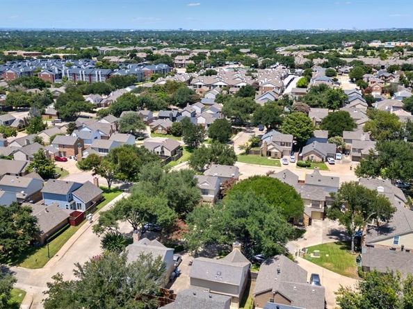 2960  Harbinger Lane , Dallas Texas 75287