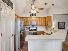 6214  Castle Creek Road , Arlington Texas 76017