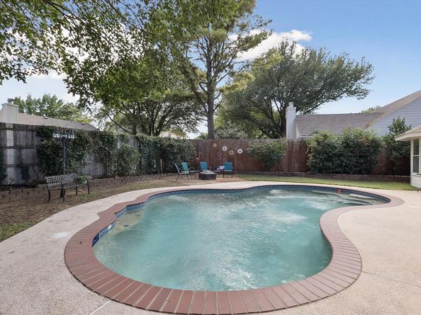 6214  Castle Creek Road , Arlington Texas 76017