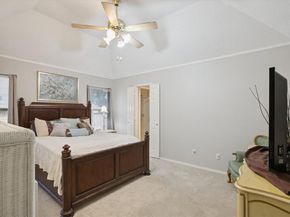 6214  Castle Creek Road , Arlington Texas 76017