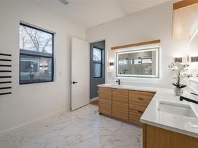 528  Bondstone Drive , Dallas Texas 75218