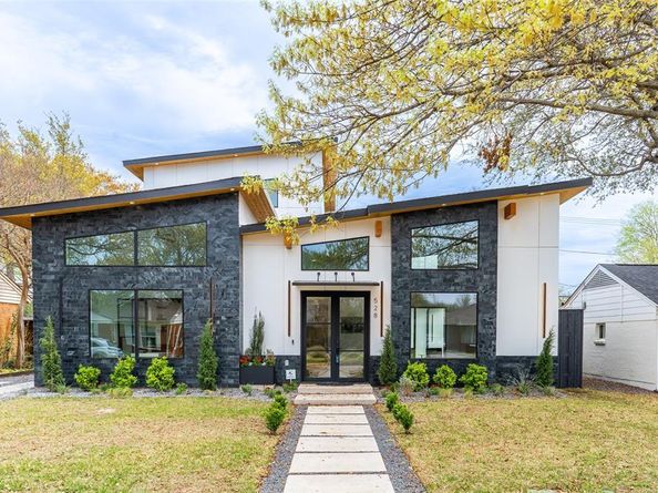 528  Bondstone Drive , Dallas Texas 75218