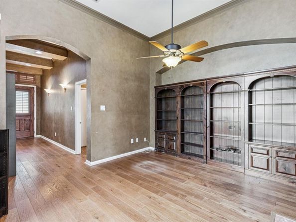 2604  Waterford Drive , Irving Texas 75063