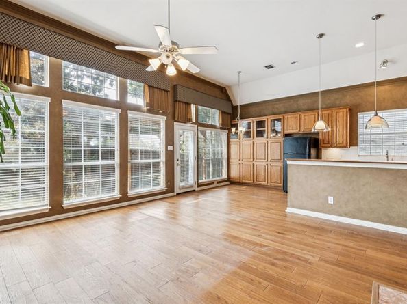 2604  Waterford Drive , Irving Texas 75063