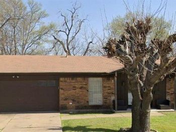 5645  Comer Drive 