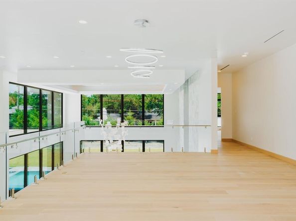 4625  Walnut Hill Lane , Dallas Texas 75229