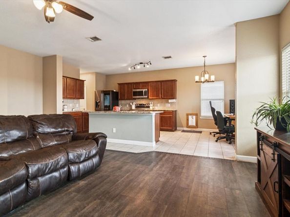 2435  French  , Fate Texas 75189