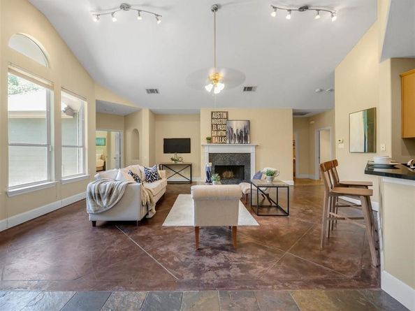 10346  Bel Aire Drive , Dallas Texas 75218
