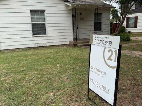 4308  Patricia Street , Haltom City Texas 76117