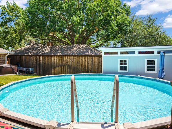 1940  Camden Way , Carrollton Texas 75007