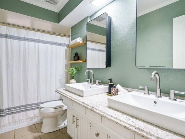1940  Camden Way , Carrollton Texas 75007