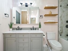 1940  Camden Way , Carrollton Texas 75007