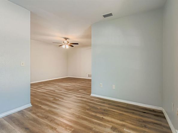1500  Sandy Creek Drive , Denton Texas 76205