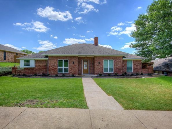2805  Colleen Drive , Garland Texas 75043