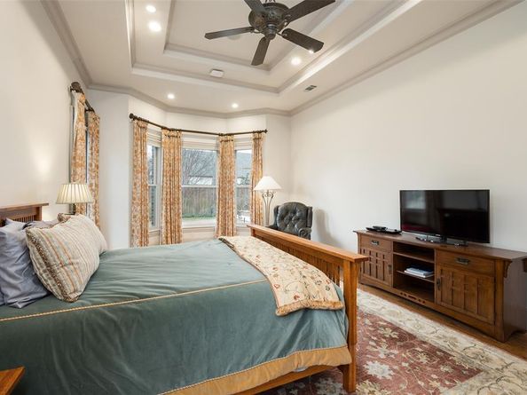 5724  Caladium Drive , Dallas Texas 75230