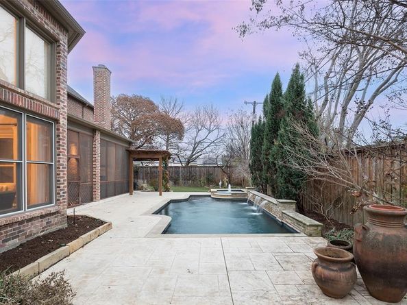 5724  Caladium Drive , Dallas Texas 75230