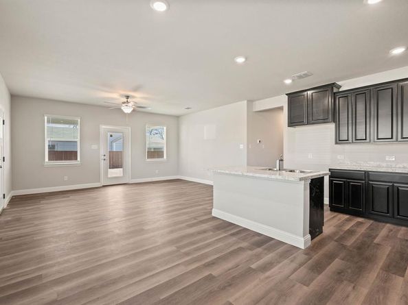 910 E Mulkey Street , Fort Worth Texas 76104