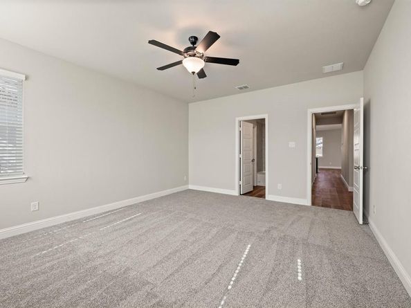 910 E Mulkey Street , Fort Worth Texas 76104