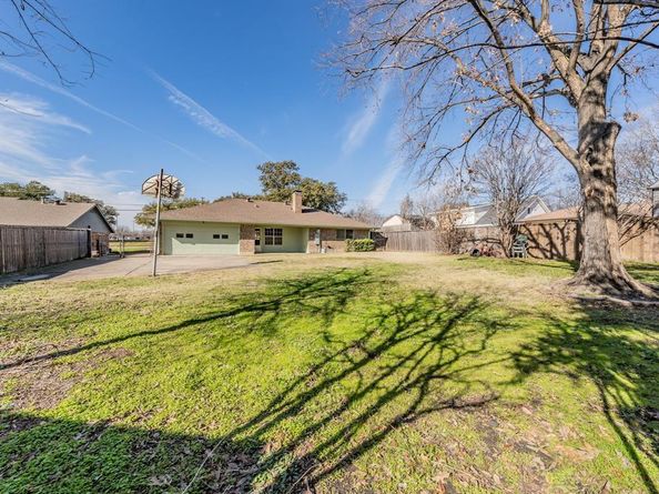 2504  Scott Mill Road , Carrollton Texas 75006
