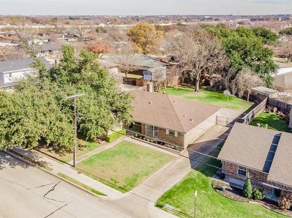 2504  Scott Mill Road , Carrollton Texas 75006