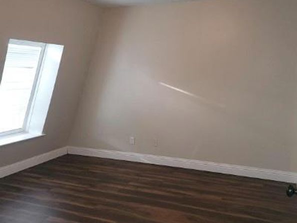 809 E Pioneer Drive , Irving Texas 75061
