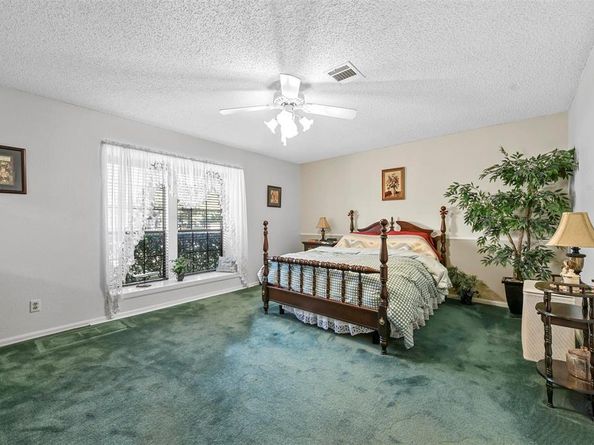 1810  Teton Drive , Grapevine Texas 76051