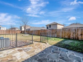 716  River Hill Lane , Fort Worth Texas 76114