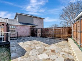 716  River Hill Lane , Fort Worth Texas 76114