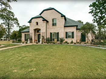 1218  Hunters Haven Drive 