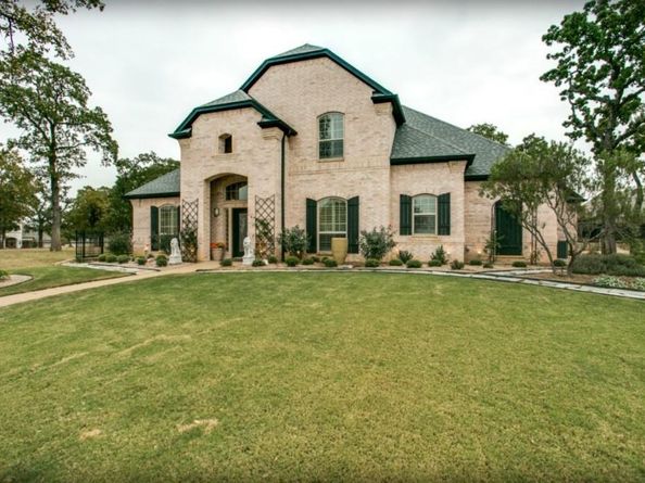 1218  Hunters Haven Drive , Kennedale Texas 76060
