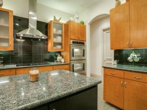 1218  Hunters Haven Drive , Kennedale Texas 76060