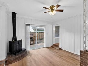 1441  Hawley Lane , Dallas Texas 75217