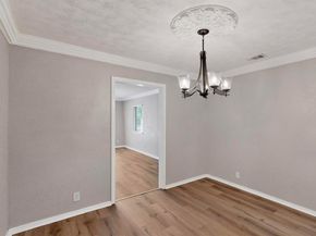 1441  Hawley Lane , Dallas Texas 75217