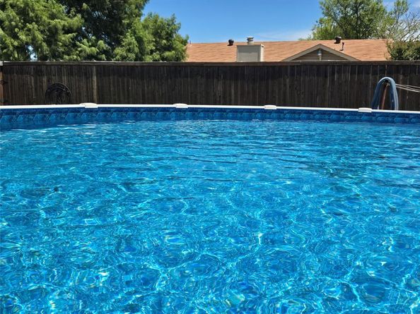 593  Julia Court , Lewisville Texas 75067