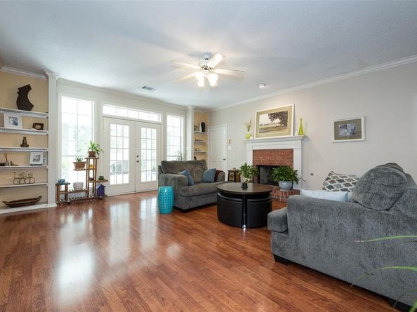 426  Moran Drive , Highland Village Texas 75077