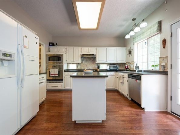 426  Moran Drive , Highland Village Texas 75077