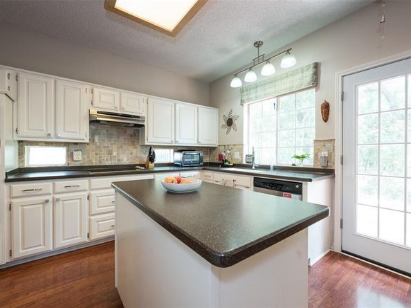 426  Moran Drive , Highland Village Texas 75077