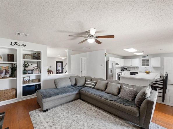 5325  Chessie Circle , Haltom City Texas 76137