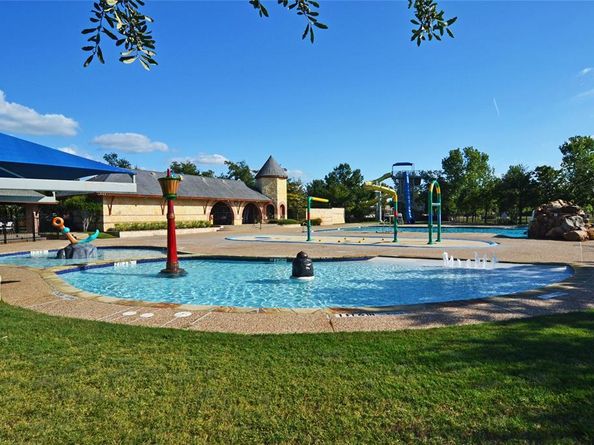 9610  Broadmoor Lane , Rowlett Texas 75089