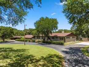 3315  Curry Road , Arlington Texas 76001