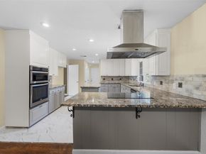 3315  Curry Road , Arlington Texas 76001