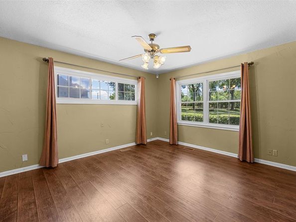 3315  Curry Road , Arlington Texas 76001