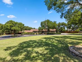 3315  Curry Road , Arlington Texas 76001