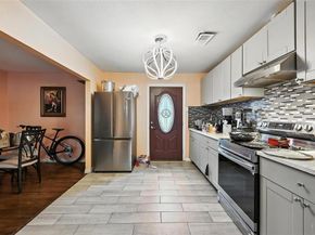 2808  Anzio Drive , Dallas Texas 75224