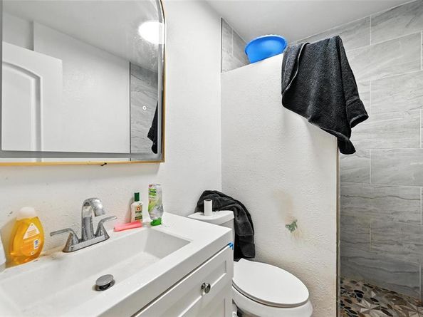 2808  Anzio Drive , Dallas Texas 75224