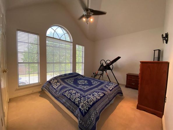 2413  Katherine Drive , Rowlett Texas 75089